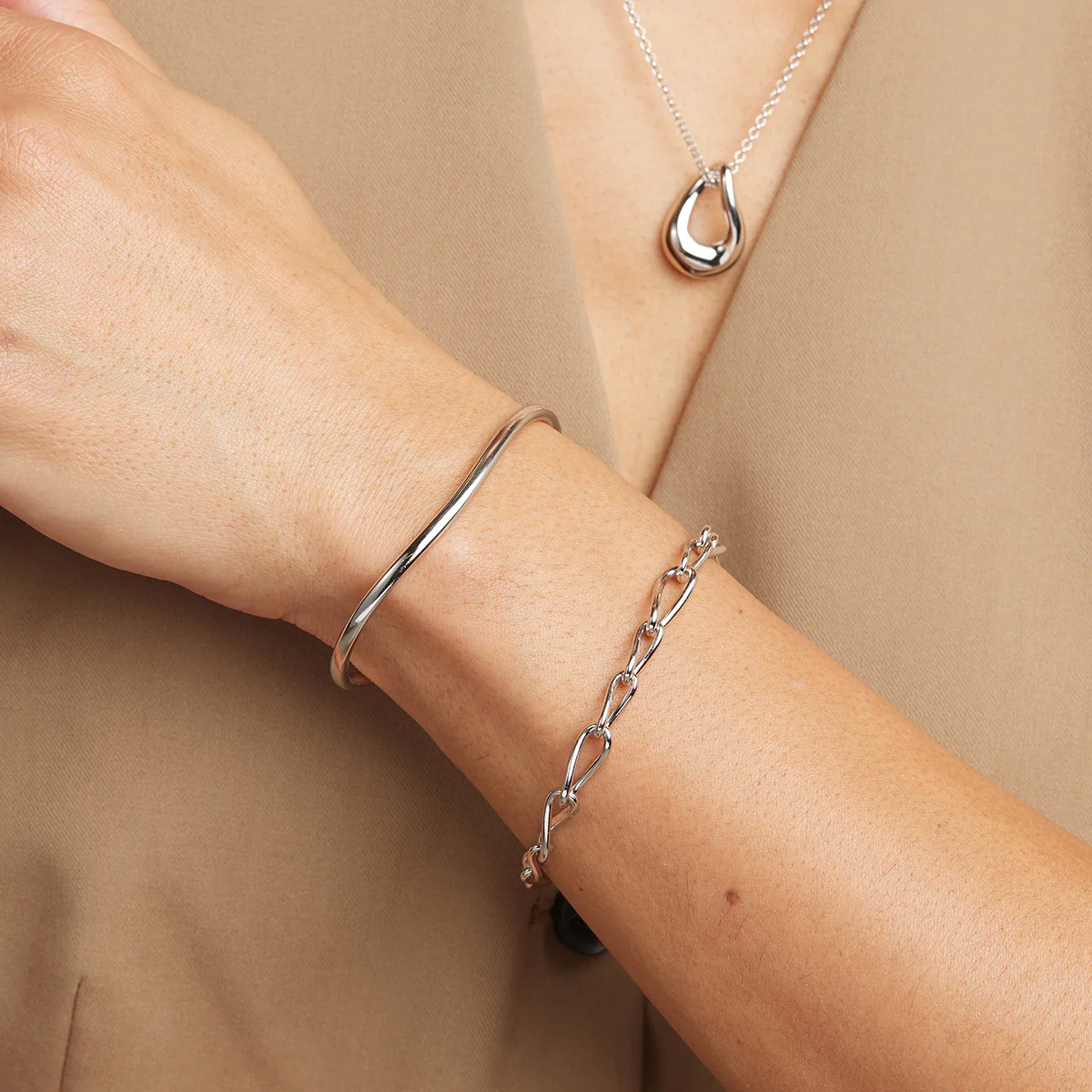 Infinite Chain Bracelet in Silver - Image 3