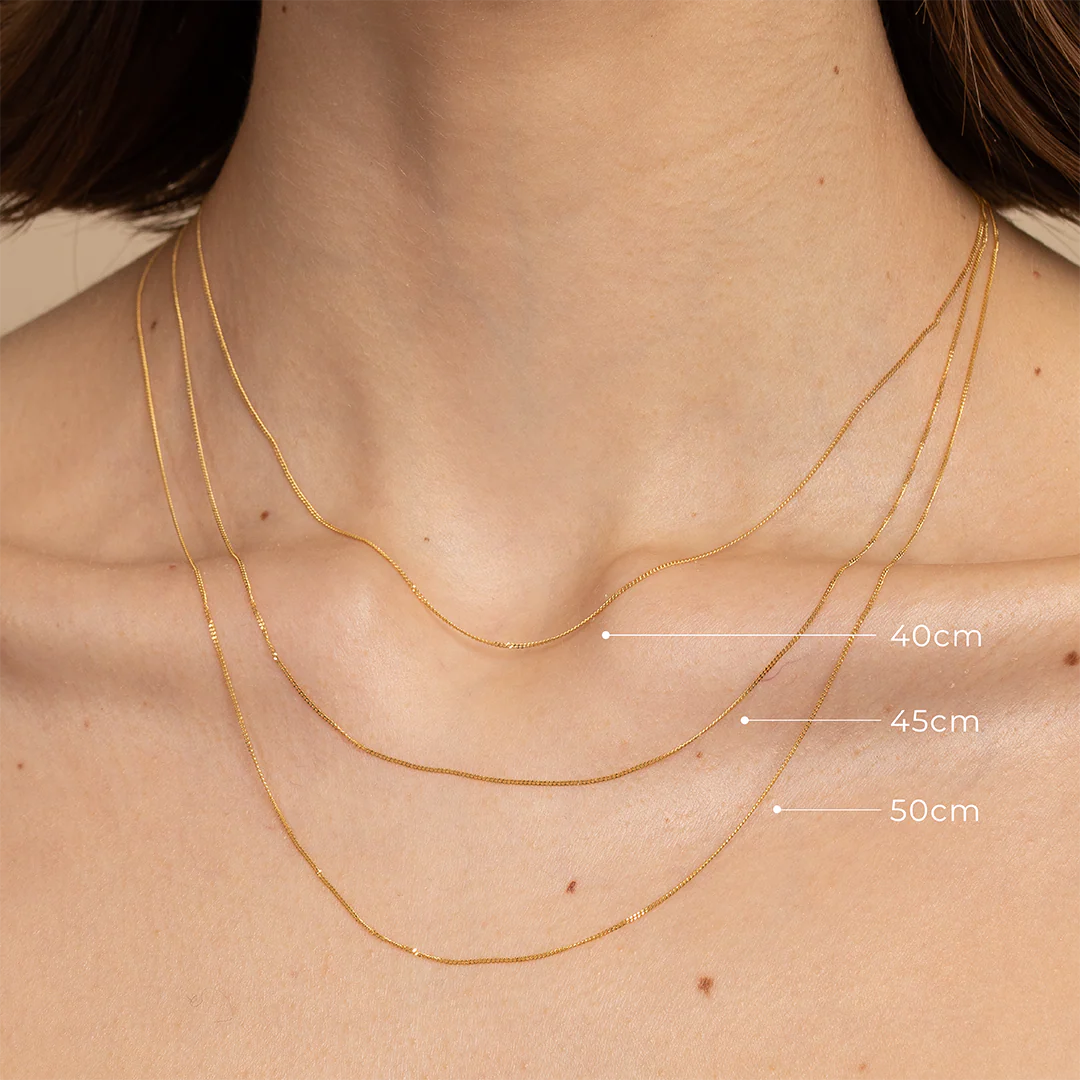 Miyu Chain Necklace in Solid Gold - Image 3